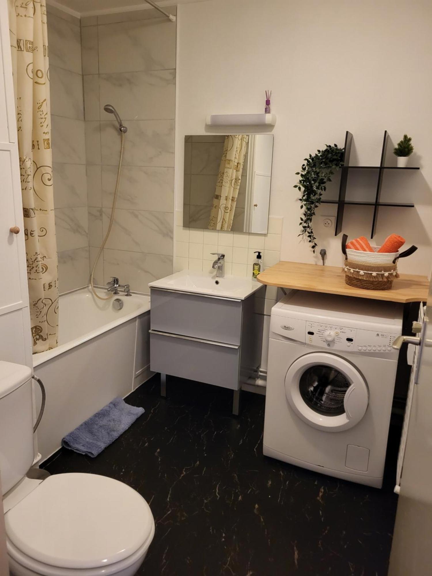 Avec Parking Gratuit Apartment *